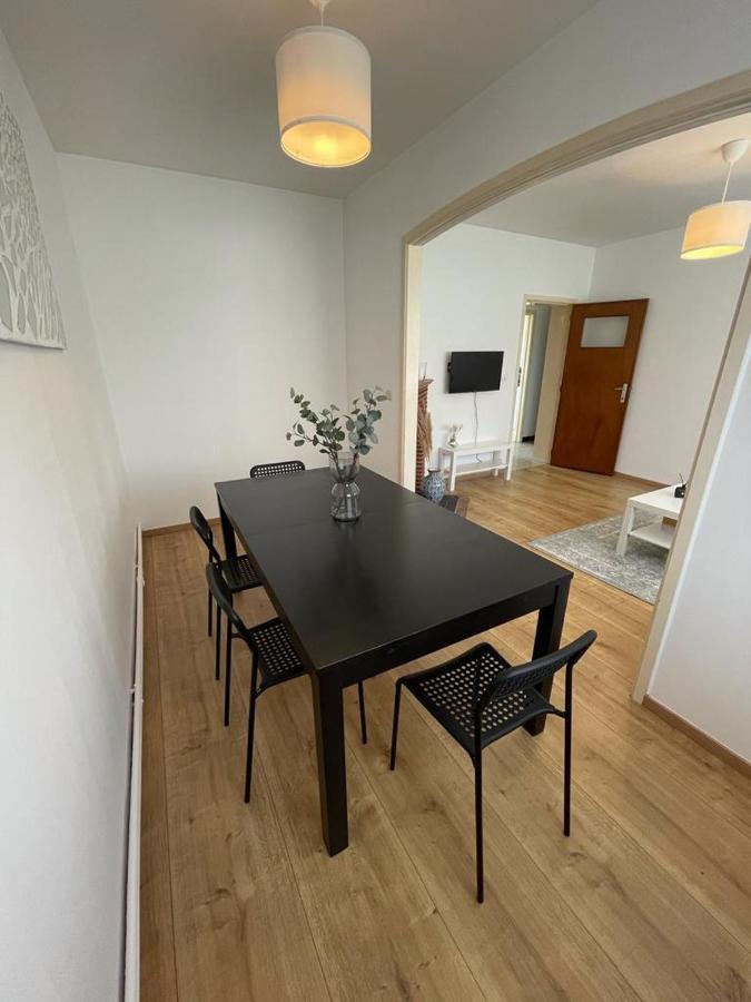 Appartement Dans Un Beau Quartier A Anderlecht 브뤼셀 외부 사진